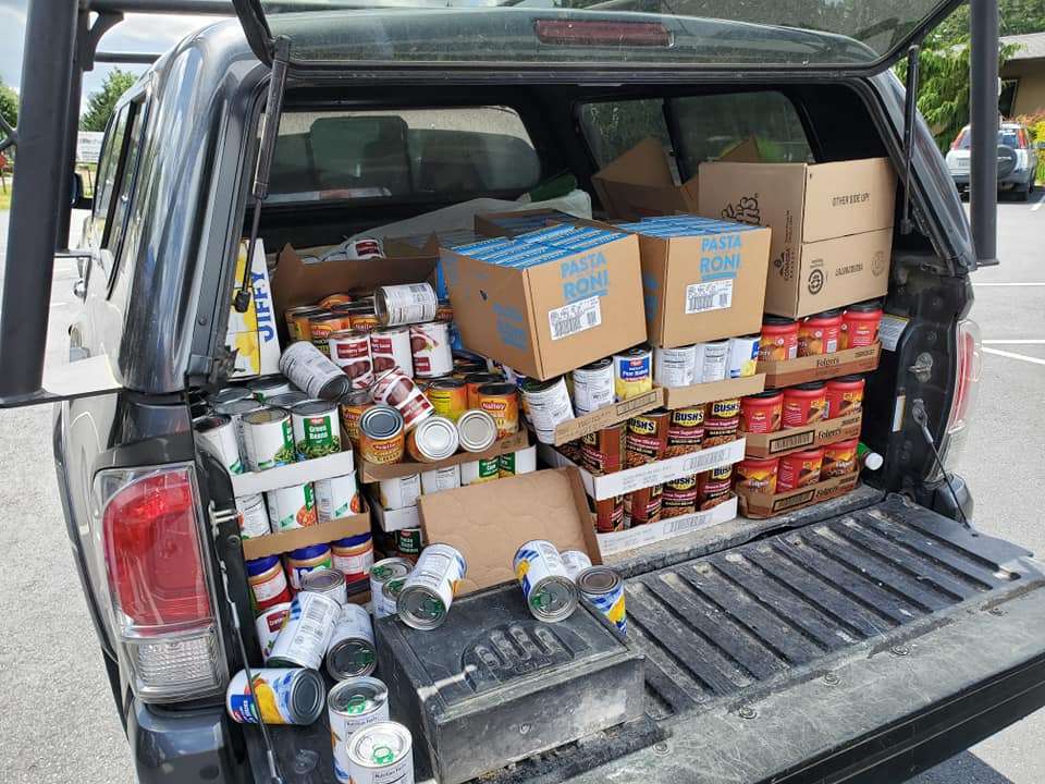 Ukraine relief food collection